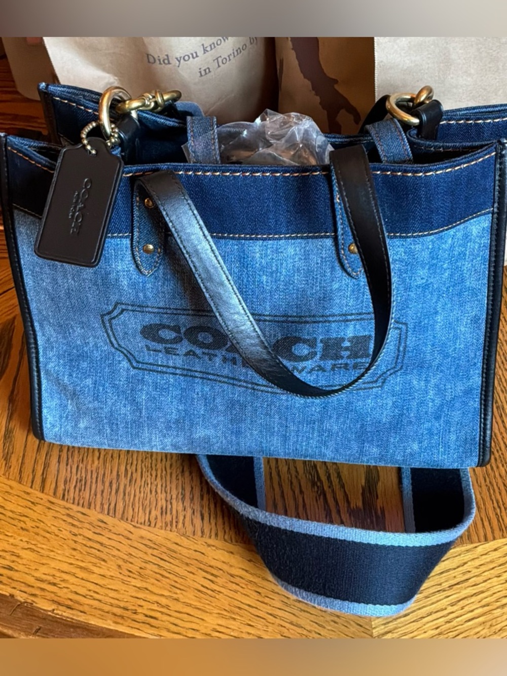 COACH 89163 Field tote 30 with Denim Tote
